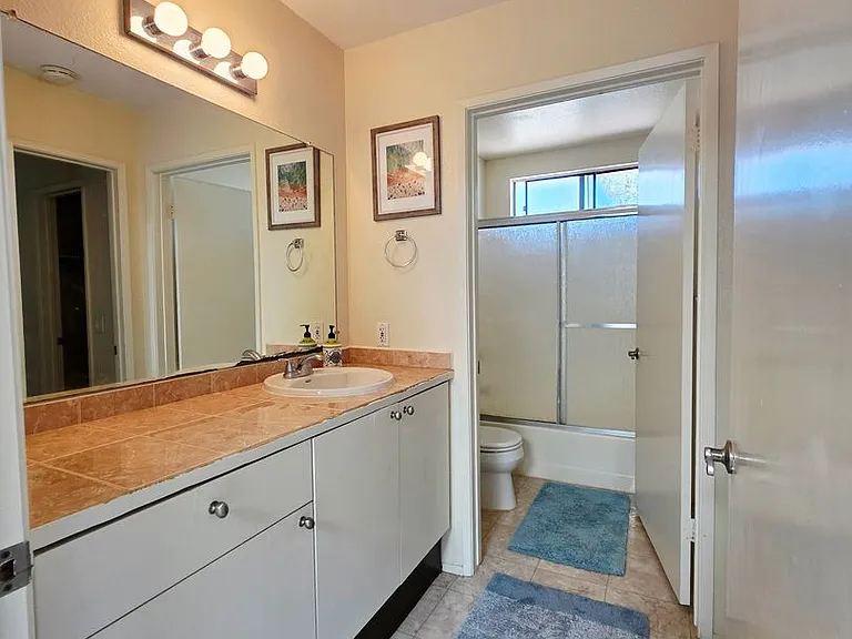 8308 Regents Rd #3P — Photo 8