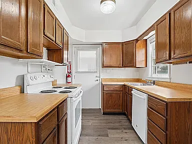 716 W 18th St — Photo 7