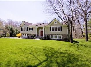 7 Edgewood Dr, Rye Brook, NY 10573