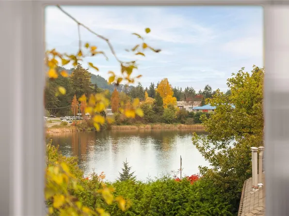 4193 Corunna Ave, Nanaimo, BC V9T 1Z3