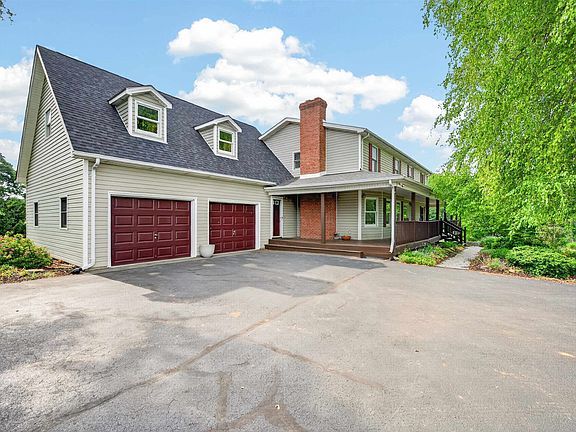 5th image of 1210 Valleyview Dr