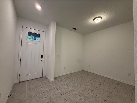 5th image of 15097 Willow Arbor Cir