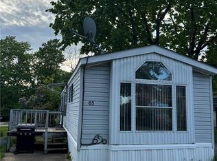 65 Cooper Ln, East Greenwich, RI 02818