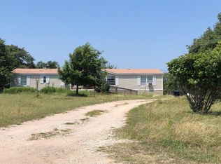 1200 Thousand Oaks Trl, Liberty Hill, TX 78642