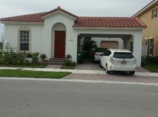 17185 SW 92nd St, Miami, FL 33196