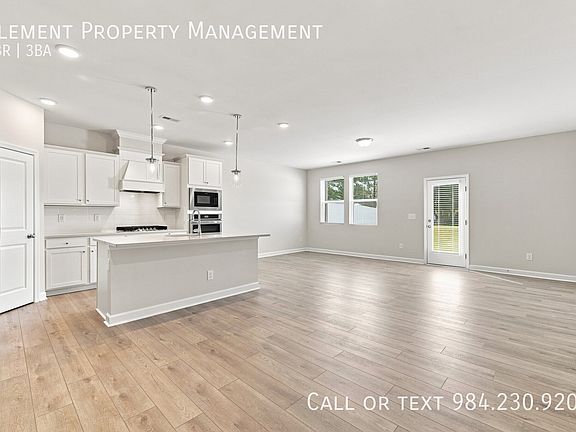 5th image of 3910 Well Fleet Dr #1