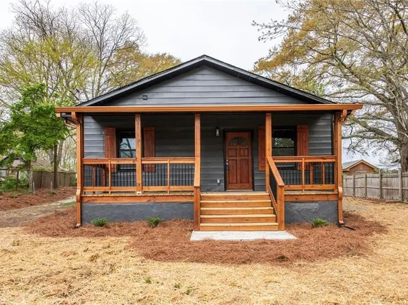 520 Pate Dr, Villa Rica, GA 30180