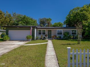 1509 Derbyshire Rd, Daytona Beach, FL 32117