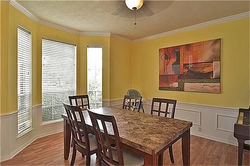 3rd image of 16710 Stoneside Dr