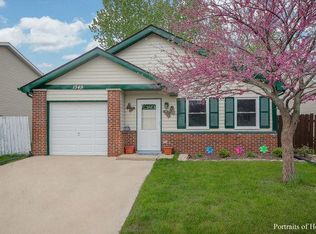 1349 Caribou Trl, Carol Stream, IL 60188