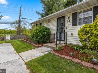 9260 Cherry Ln APT 37, Laurel, MD 20708