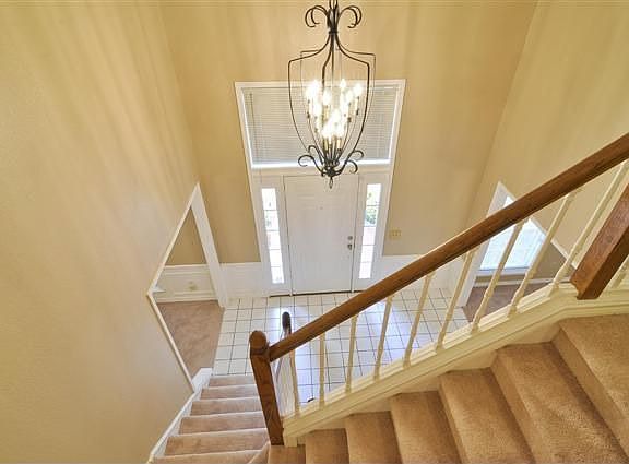 4th image of 1316 Cannes Dr