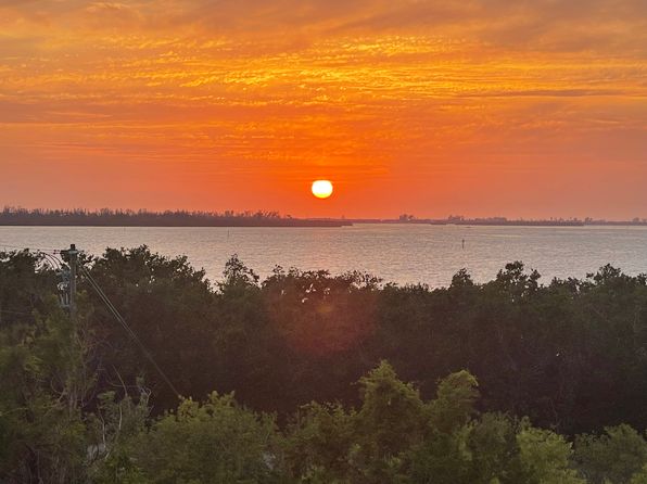 3426 79th Street Cir W #301