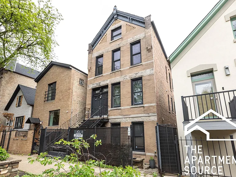 1937 N Winchester Ave #2 — Photo 12