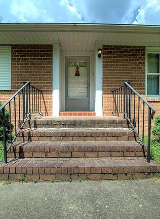 4th image of 12192 Cedar Ln
