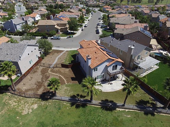 3rd image of 29181 Salrio Dr
