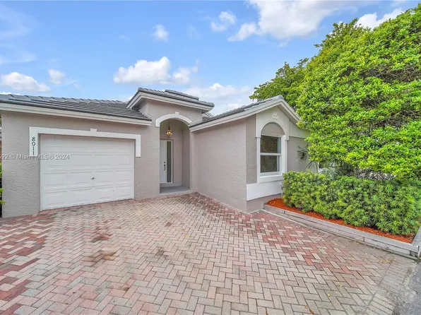 8011 SW 158th Pl, Miami, FL 33193