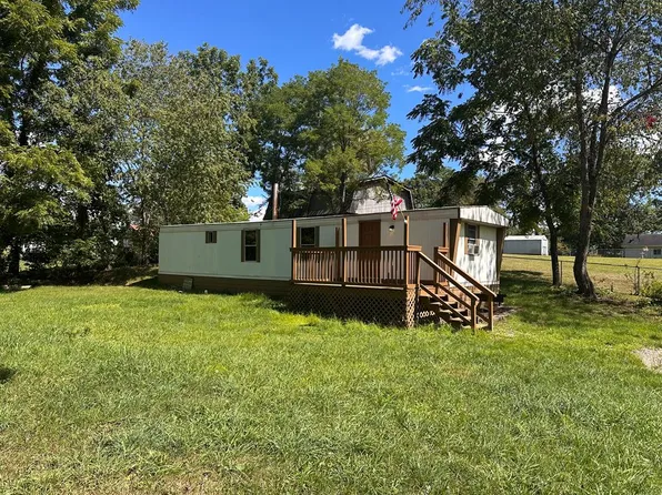 161 Saipan Ave, Beckley, WV 25801