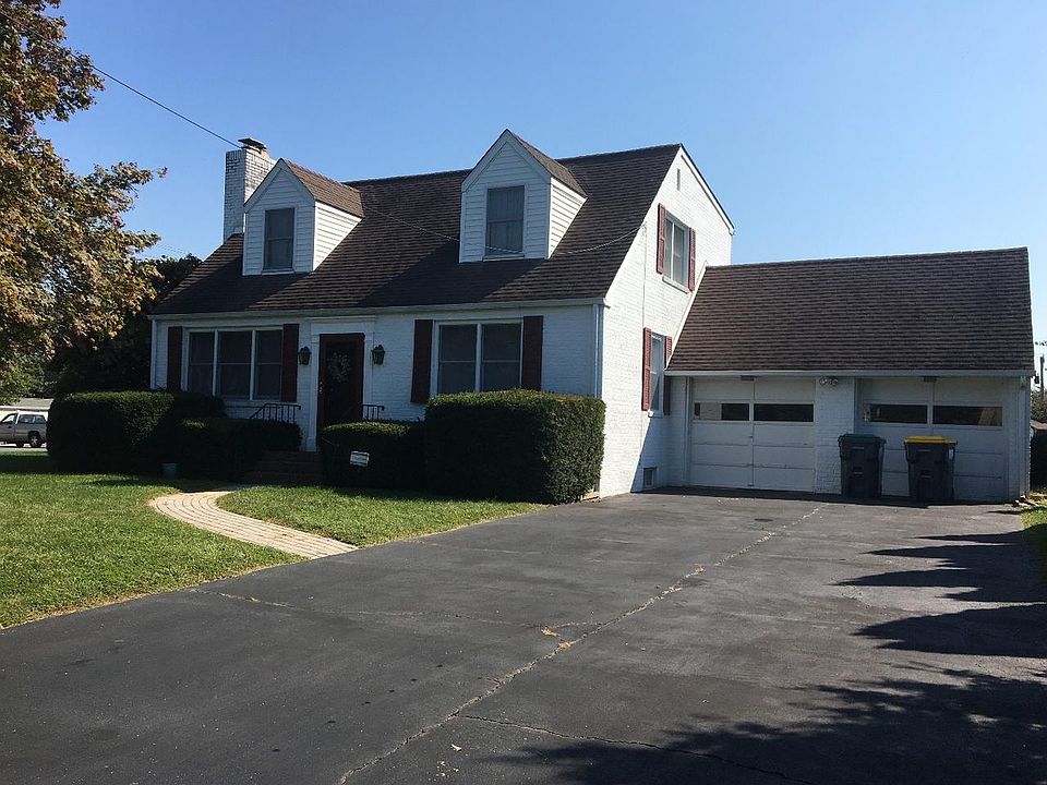 1st image of 123 Glen Berne Dr
