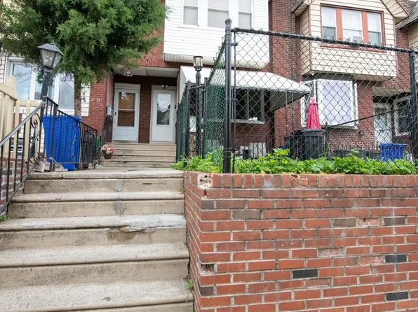 7238 Marsden St, Philadelphia, PA 19135