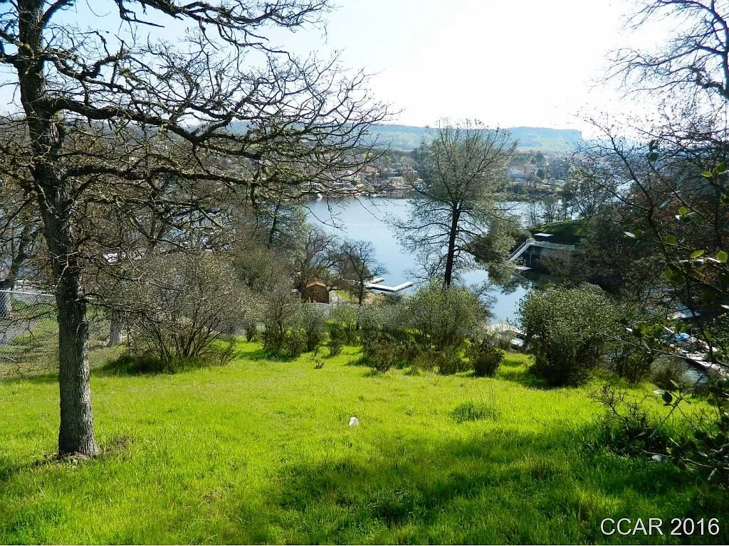 4921 Kiva Ct photo 1