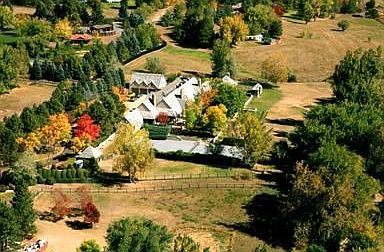 3rd image of 2 Tenaya Ln