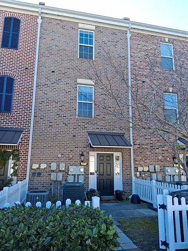 926F Price Ln Photo 1
