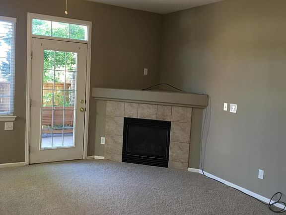 Living room, gas fireplace