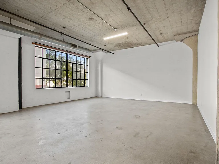 RiverFront live - Work Lofts — Photo 44