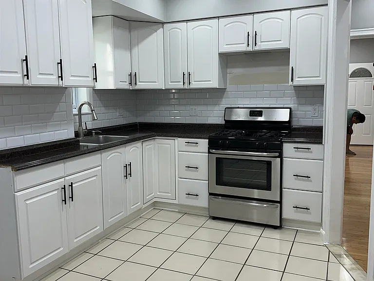 156 Clerk St #2 — Photo 2