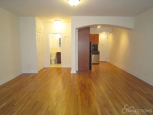 Rented by City Connections Realty | media 22