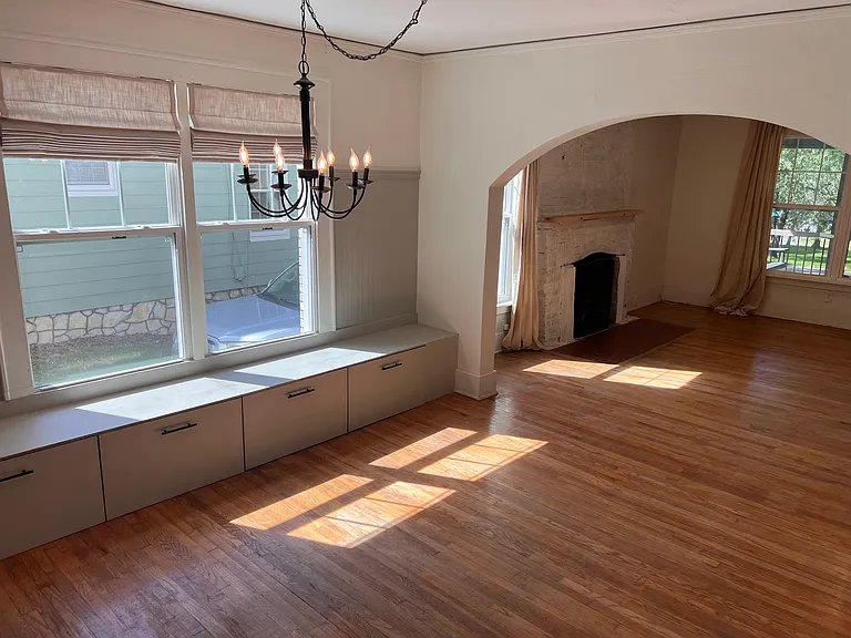 4010 Albemarle Ave — Photo 12