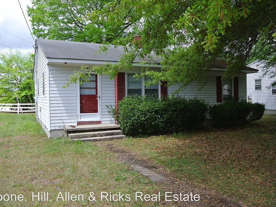 1st image of 102 Brown Dr