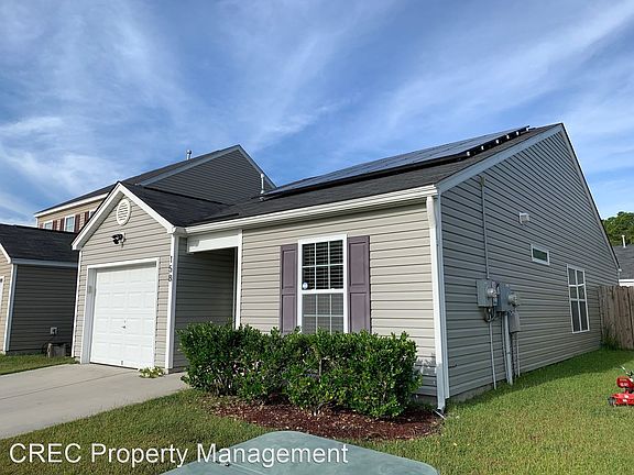 3rd image of 158 Tyger St