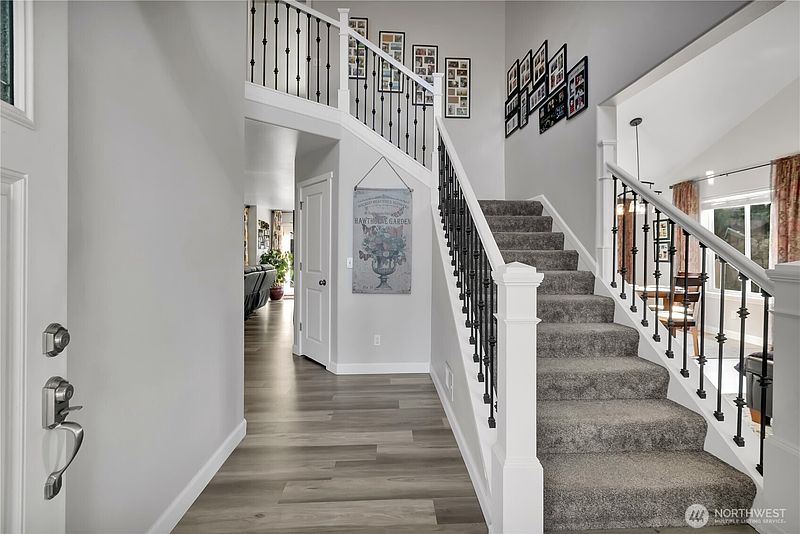 3rd image of 7413 166th Avenue E