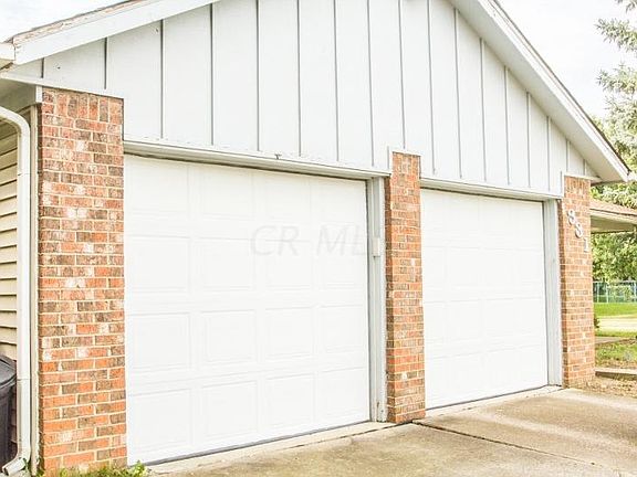 3rd image of 331 Schyler Way