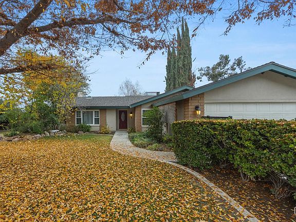 5th image of 3008 N Half Moon Dr