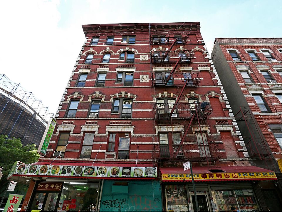2nd image of 107 Hester St