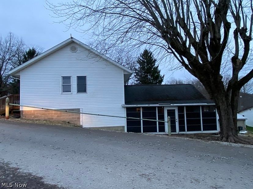 1st image of 51800 Mount Ephraim Pike