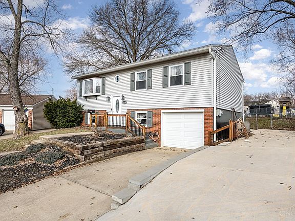 3rd image of 2879 Honesdale Ct