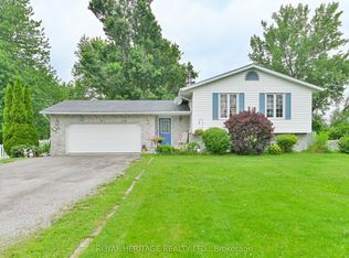 1321 CC Airport Pkwy, Tyendinaga, ON K8N4Z6