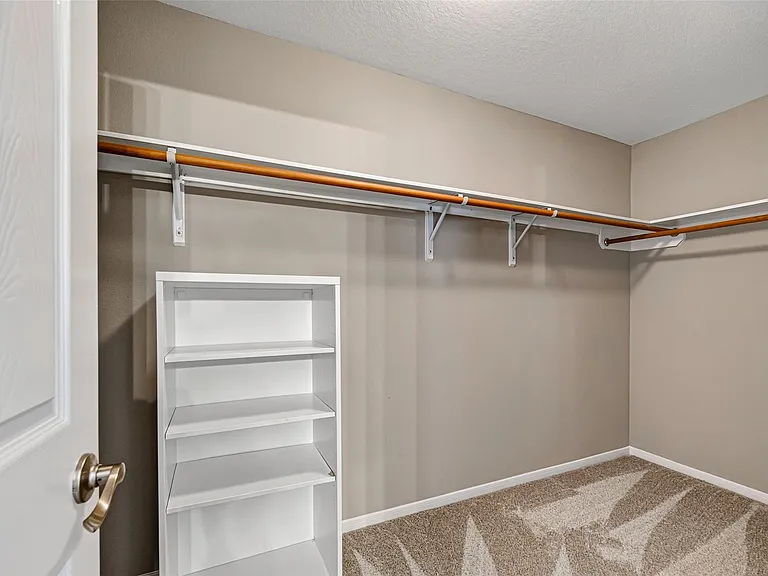 4915 Ibis Lake Ct — Photo 35