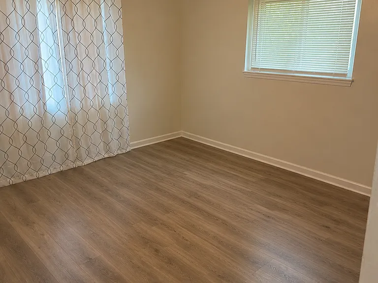 7160 Dickens Ferry Rd — Photo 5