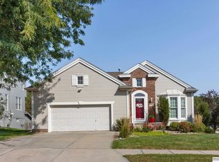 18806 Jackson St, Elkhorn, NE 68022