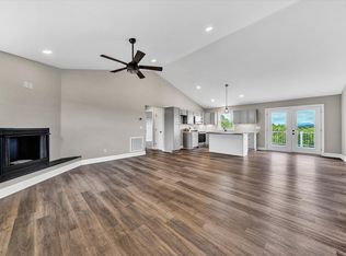 1304 Savanna Hills Dr, Moneta, VA 24121