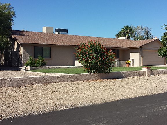 2nd image of 18418 N 70th Dr