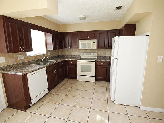 2nd image of 1508 Talbott St SE