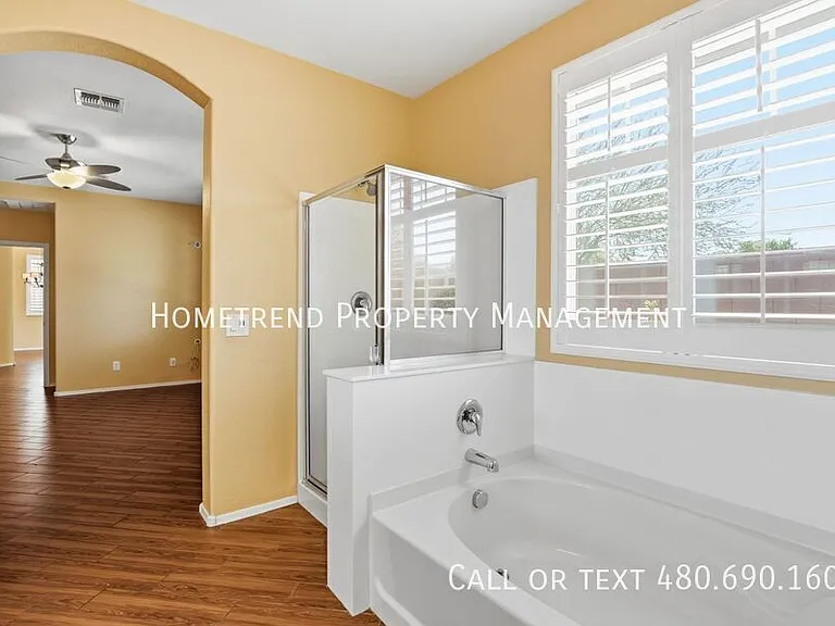 2535 E Vermont Dr — Photo 17