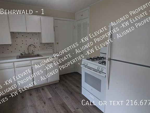 3rd image of 4411 Behrwald Ave #1
