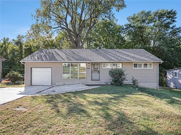 3312 N 61st St, Kansas City, KS 66104